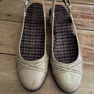 JBU by Jambu Daphne Sling Back Demi Wedge